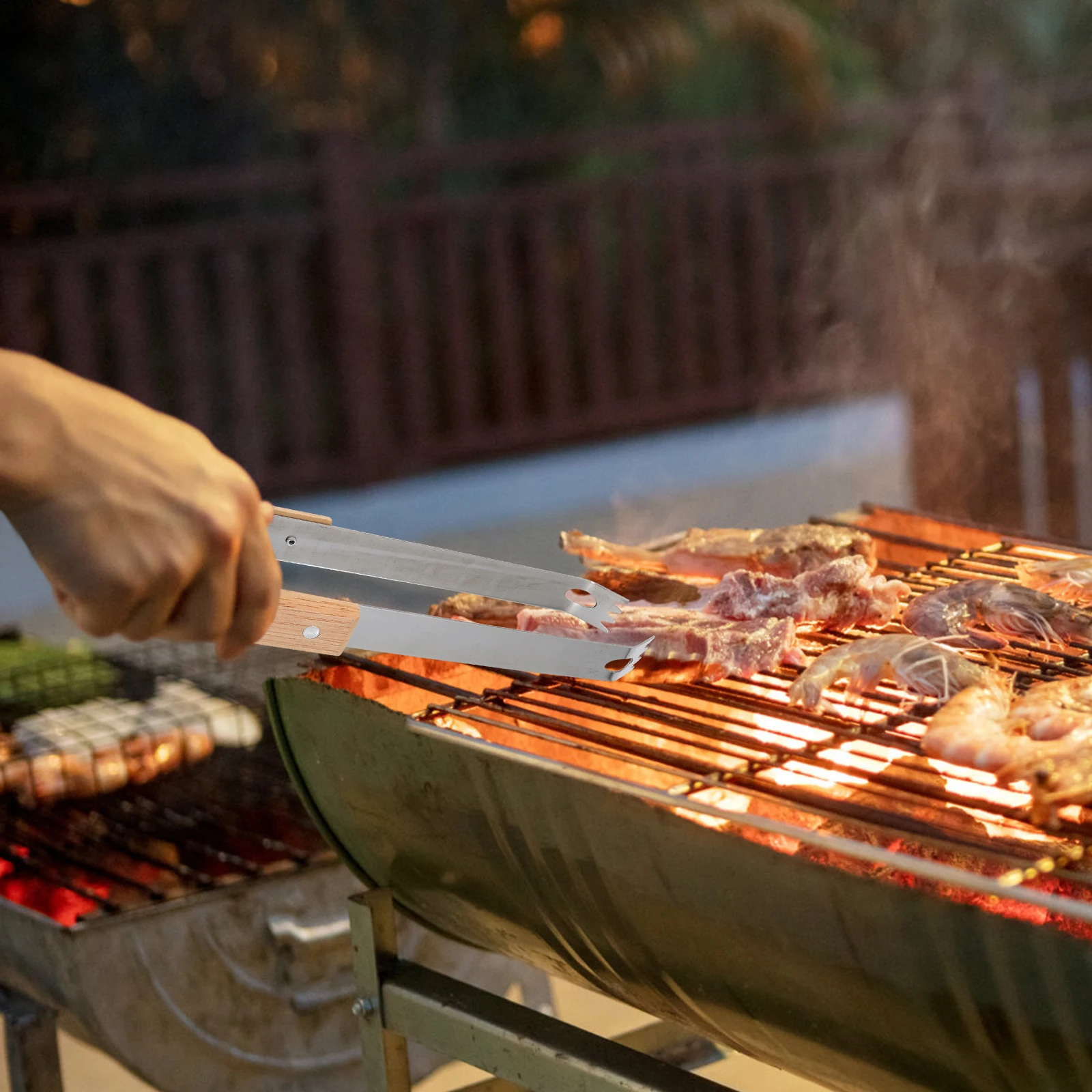 

Barbecue Tool Set Stainless Steel Tongs Fork Portable Grilling Kit Camping Supplies Nylon Case Included BBQ Accessories Durable