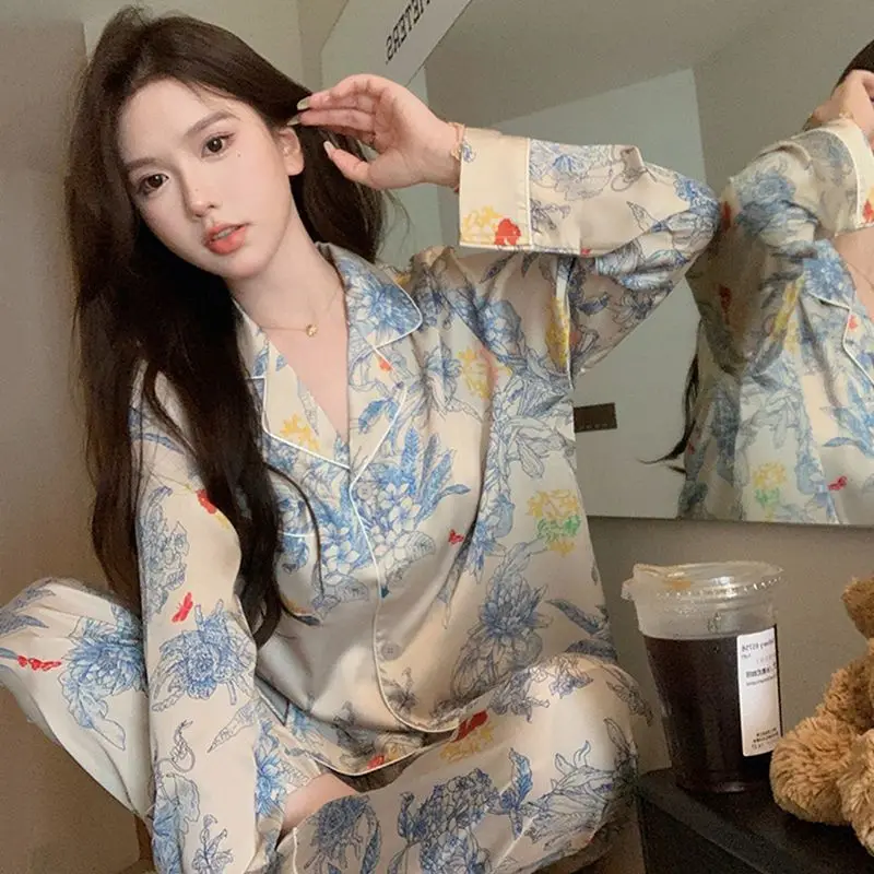 Pajama Women Spring Autumn Sleepwear Long-sleeved Ice Silk Cardigan V-neck Loungewear Cute Cartoon Printed Loose Homewear Suit