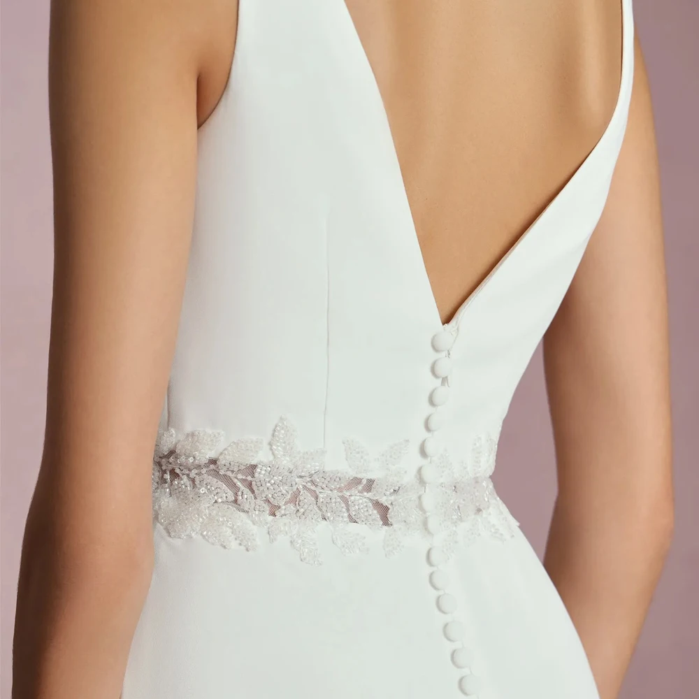 モダンな幅広ストラップのウェディングドレス、Vネック、ブライダル、V字型のバック、カスタムビーズ、フロア丈、スイープトレイン、ベスティドス・デ・ノビア