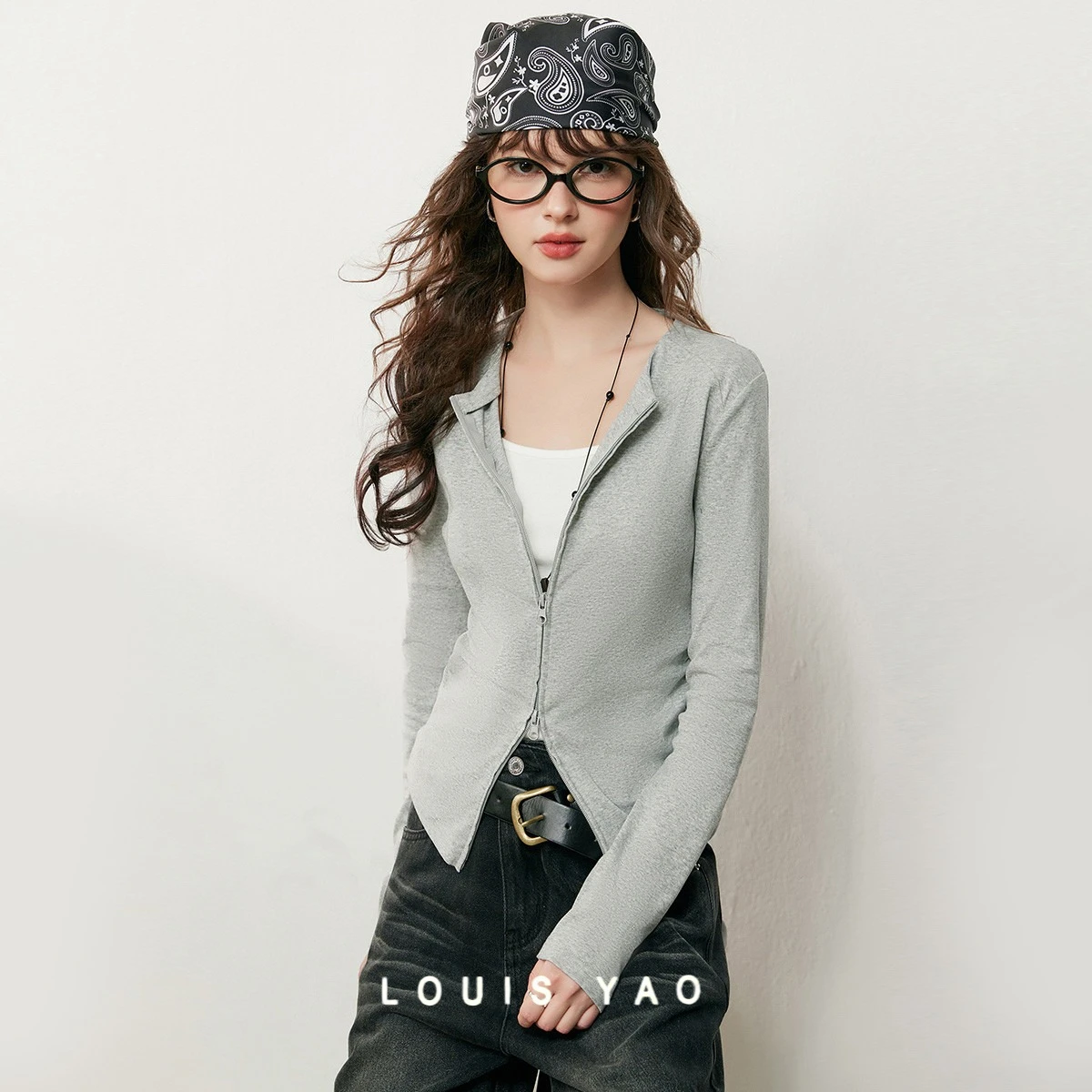 

LOUIS YAO Fake Two piece Women's T-shirt 2025 Autumn Casual Tees Round Neck Zipper Open Micro Elastic Long Sleeve Shirt
