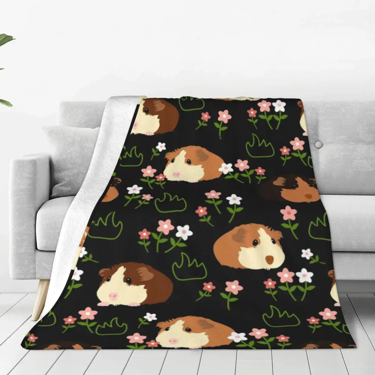 Guinea Pig And Flowers Flannel Blankets Quality Super Soft Animal Throw Blanket Autumn Travelling Living Room Cute Bedspread