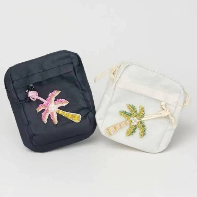 

Handmade Beaded Bag Charm Couple Pendant Animal Plant Bag Lanyard Coconut Tree Charm Bag Clothing Lanyard Applique Patch