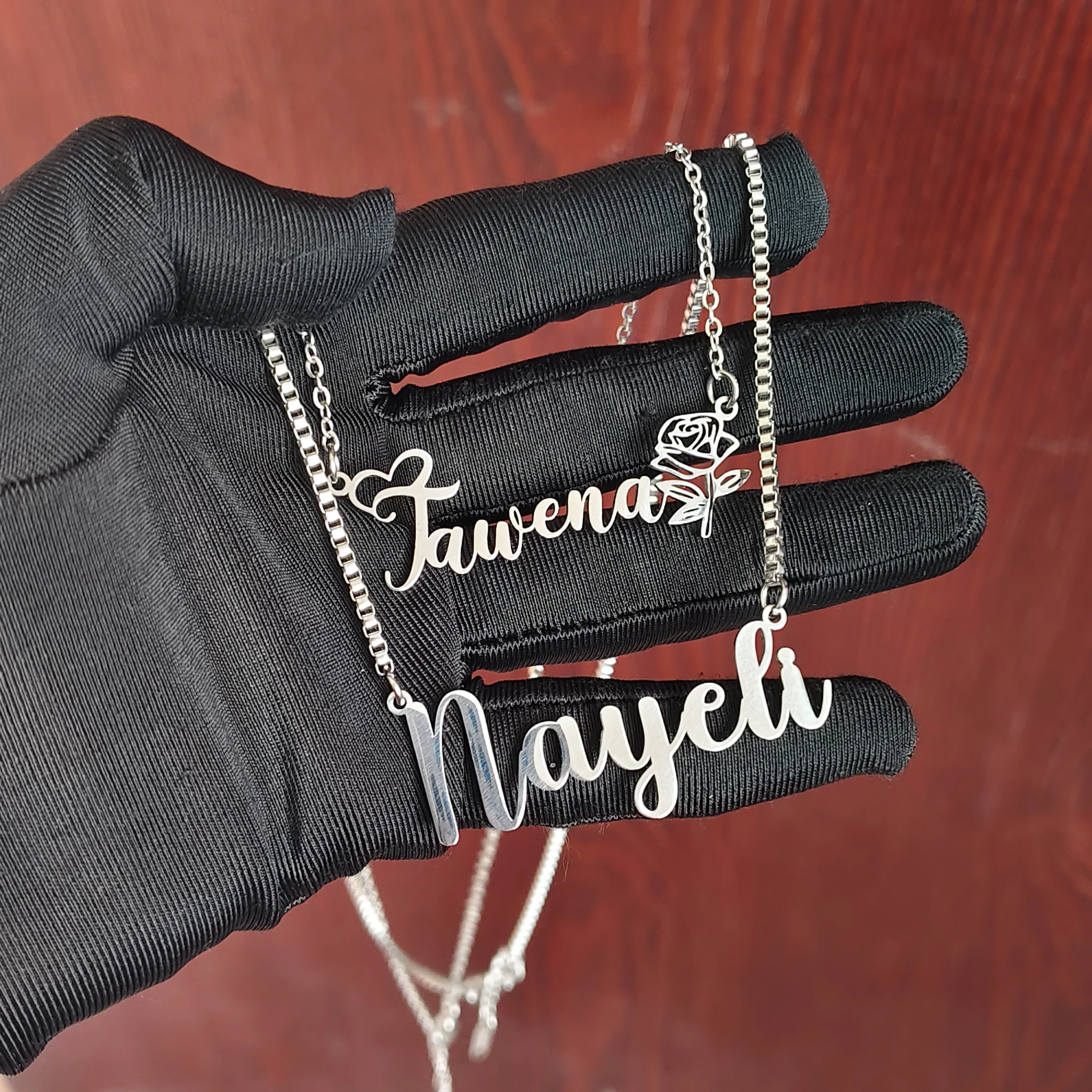 

DHQH Wholesale H Customized Name Silver Necklace Personalized Letter Silver Necklace Birthday Gift Manufacturer Direct Sales