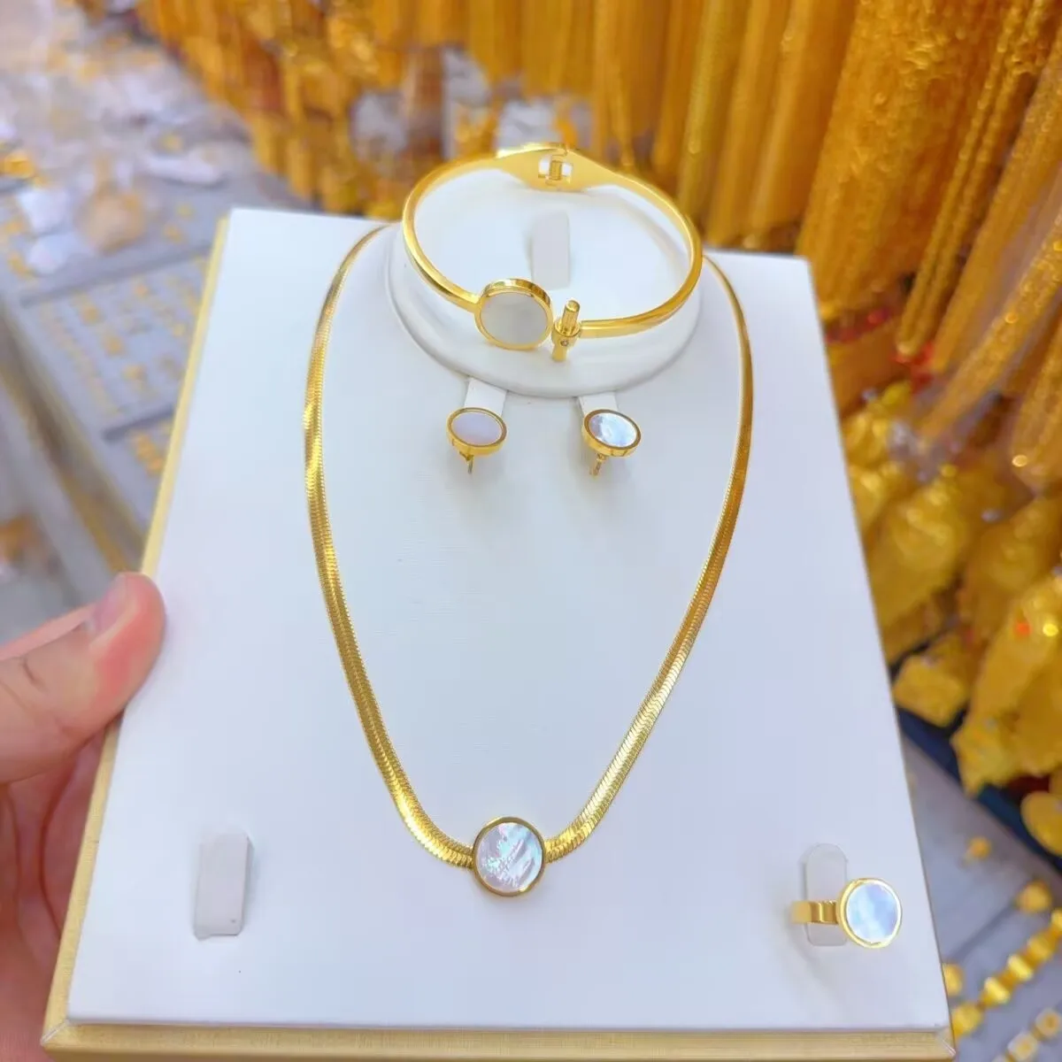 

New Dubai 24K Gold Plated Necklace, Earrings, Rings, Bracelets, Wedding Party Jewelry Set, Gift for Lover YY10734