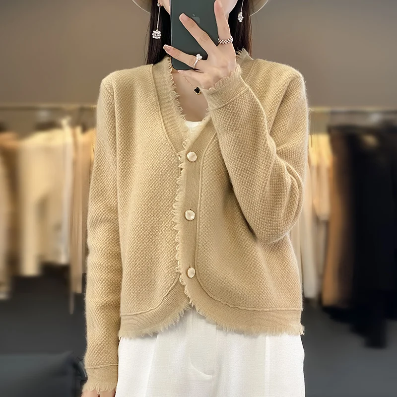 Autumn Sweater Cardigan Women V-neck Long Sleeve Tops Tassel Fashion Loose Winter New Knitted Outerwear Warm Cardigan Sweater