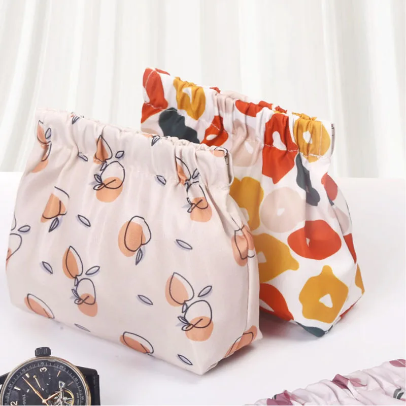 10pcs/lot Fashion Lady Mini Purse For Coin Key Makeup Bag Girls Portable Cosmetics Lipstick Storage Bag Organizer