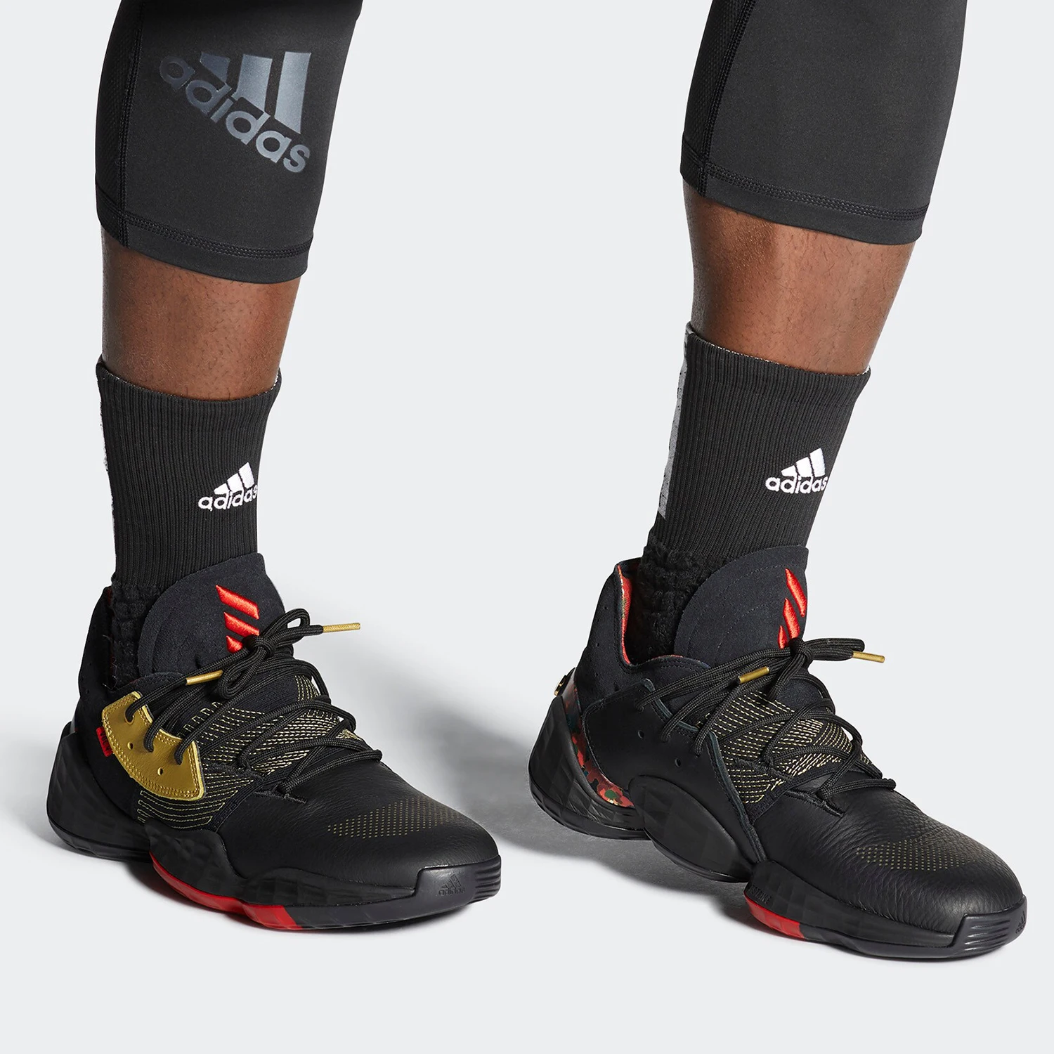 

adidas Authentic Current Season Harden Vol.4 Men's Basketball Shoes FW3136