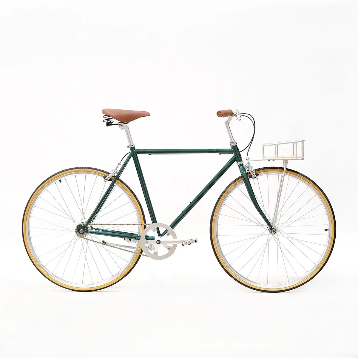 

700C City Commuter Bike With Front Basket Single Speed Or 7-Speed Options For Urban Riding Retro Style Urban Bike