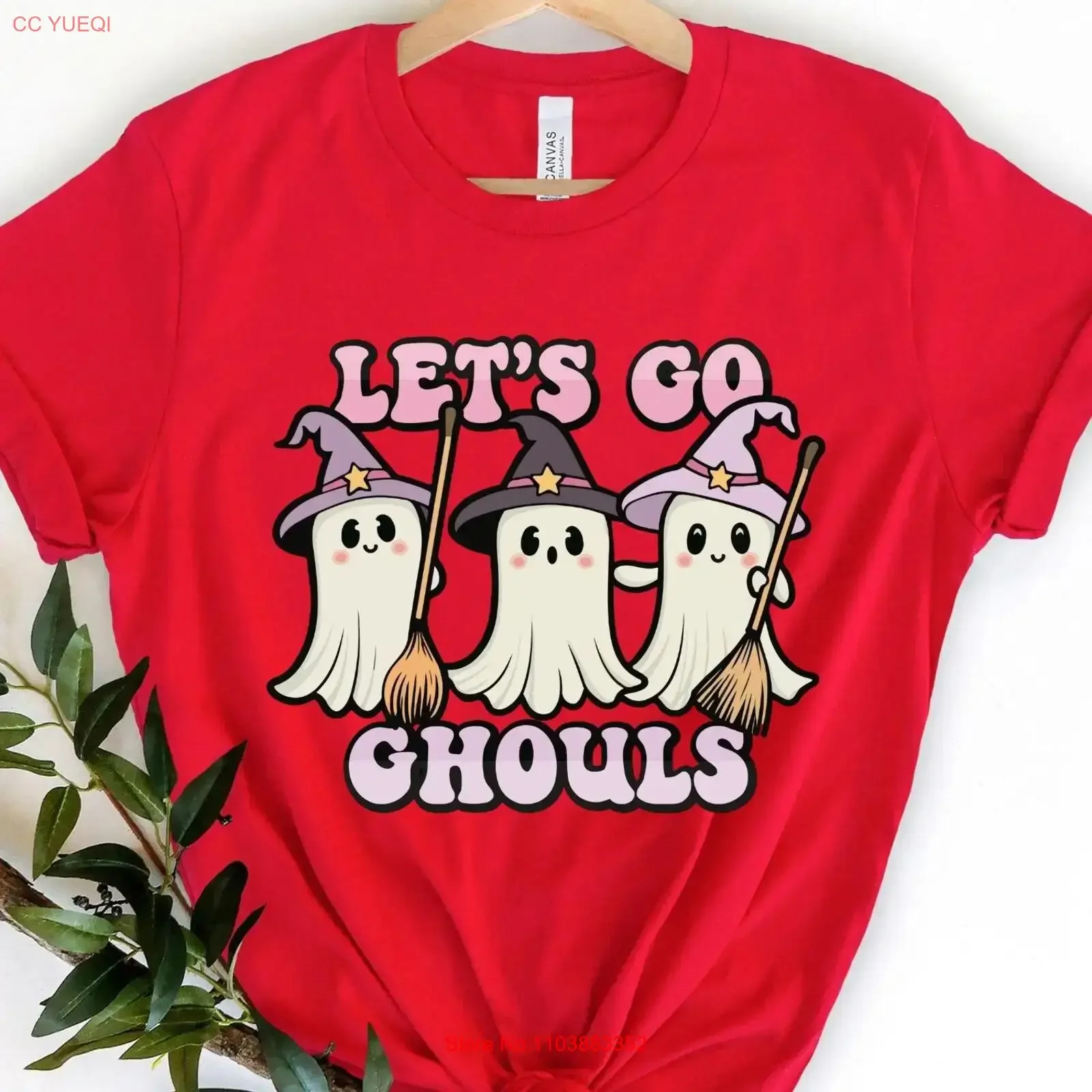 Camiseta Let's Go Ghouls: Abraza el espíritu espeluznante con este diseño divertido y lúdico, perfecto para Halloween o para el uso diario.