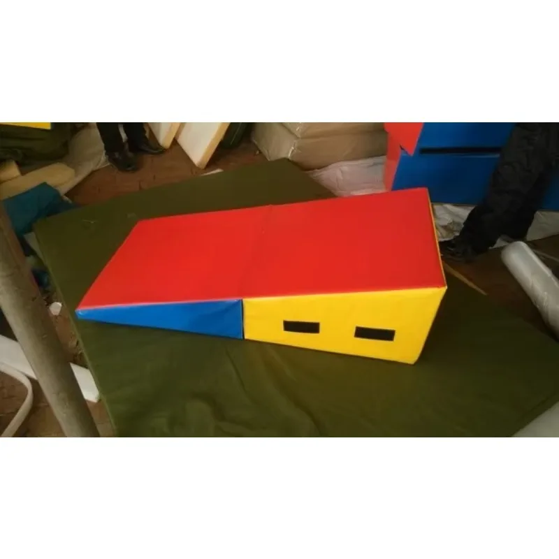

2026 Segmented Foldable Mat Kids Gymnastics Training Family Play Cushion