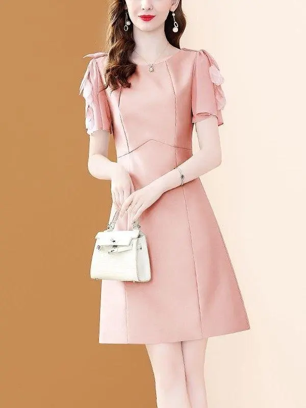 jupe-foulard-amincissante-simple-et-nouvelle-collection-Ete-2025-pour-femme-couleur-unie-taille-cintree