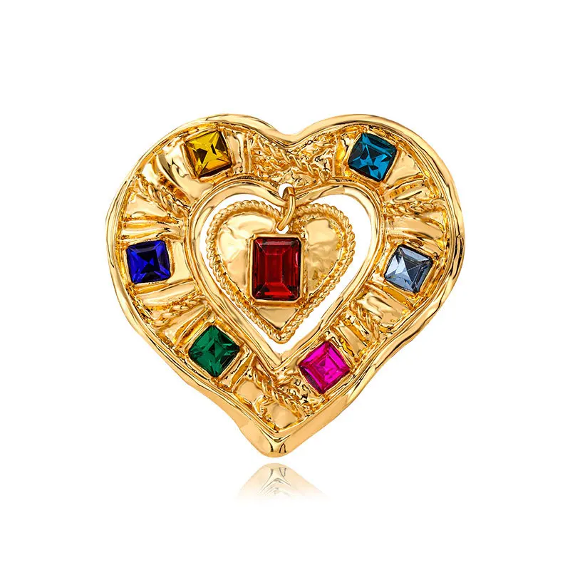 Luxury Exaggerated Love Heart Colorful Rhinestone Brooches For Women Classic Retro Crystal Heart Brooch Pins Party Jewelry Gifts