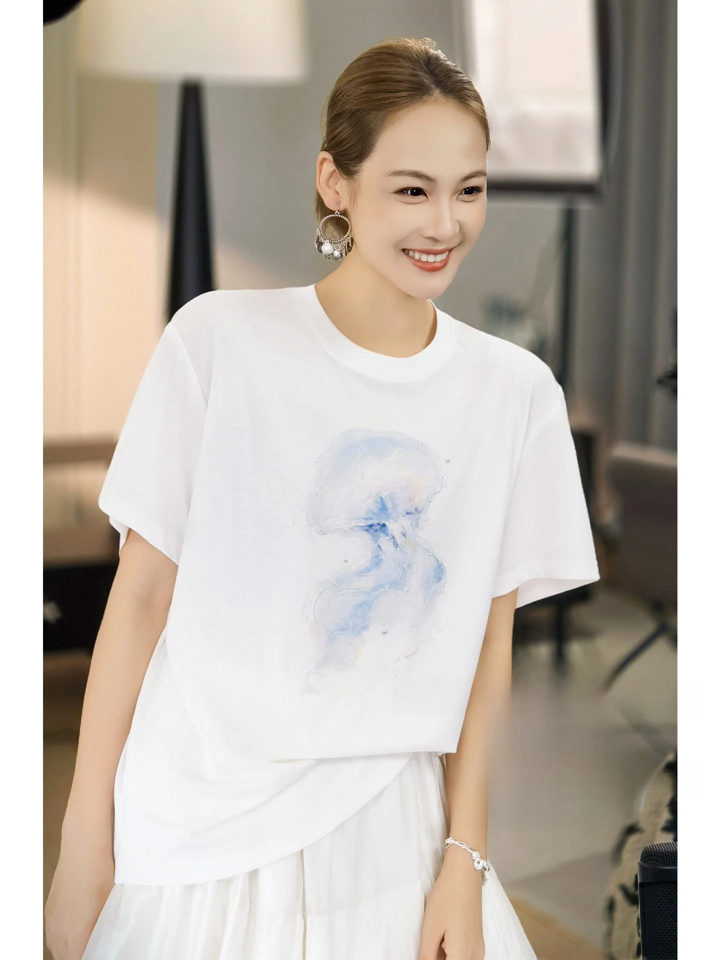 

Женская летняя футболка MeiYang из хлопка с круглым вырезом и коротким рукавом, с принтом, эластичная, комфортная посадка