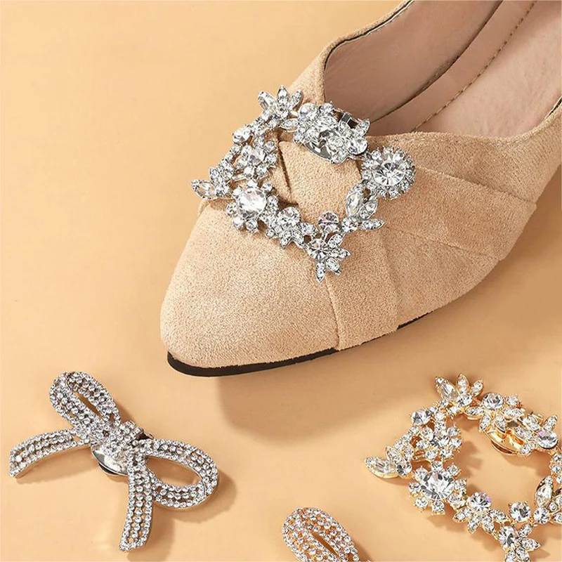 

2Pcs Removable Deluxe Rhinestone Butterfly Shoe Buckle Shoe Decoration Accessories High Heels Metal Decoration Buckle