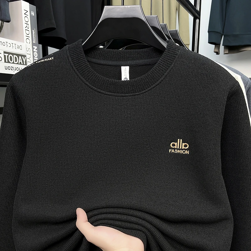 2025 New Hoodie for Men in Autumn and Winter with Thickened Fleece for Warmth Simple and Versatile Casual Base Top