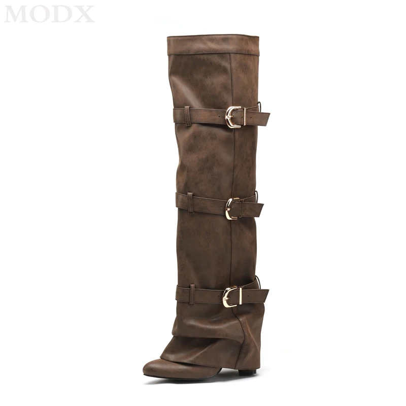 

2024 New Pointy Head Thick Heel Super High Heel Belt Buckle Side Zipper Over The Knee Boots Fashion Big Size Women's Runway Boot