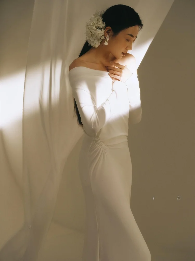 

Studio Photography Costume New Arrival Retro Simple Artistic Portrait Girl's Photo Shooting Clothes Female Fashionable Outfit