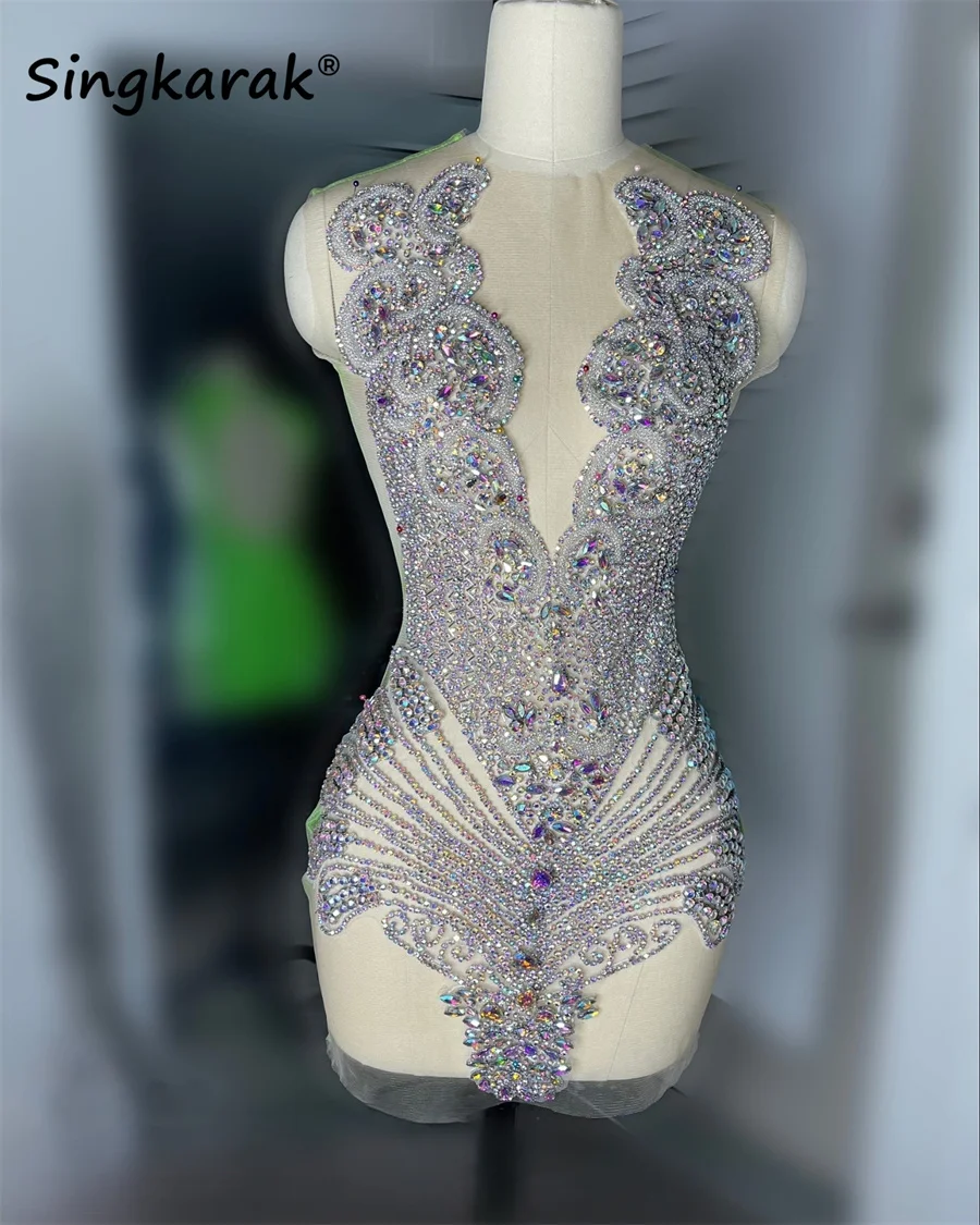 New Design Colorful Diamonds 2024 Prom Dress Glitter Bead Crystal Rhinestones Birthday Party Robe Homecoming  Customized Gown