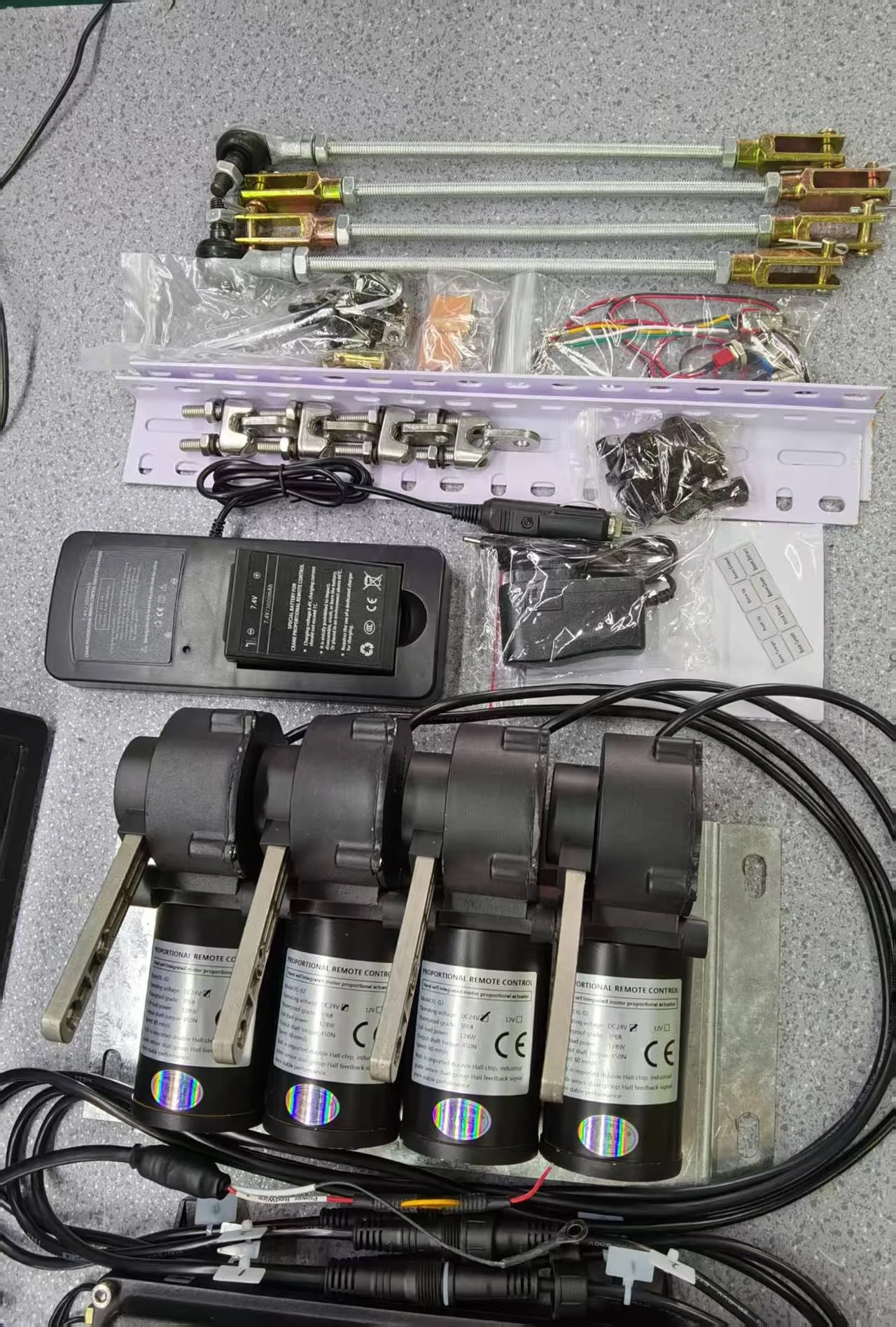 クレーンコントローラー 7ジョイスティック 8ジョイスティック クラッチリモコン クレーンキット 12v 24v