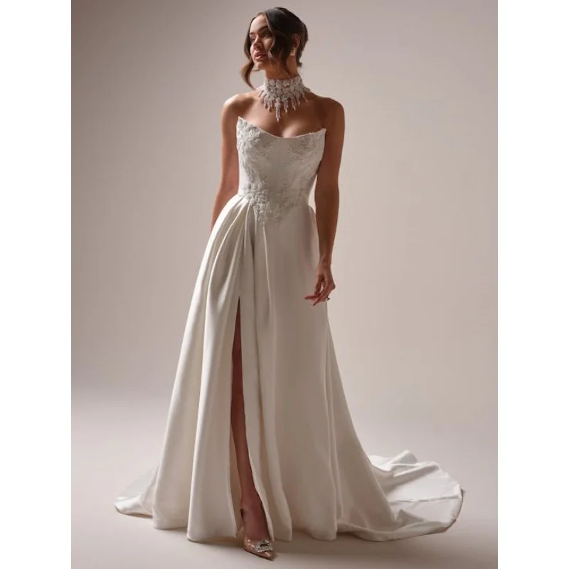 

Elegant Strapless Satin Wedding Dress Boat Shaped Collar Lace Decal High Side Slit A-line Bridal Gown Customization