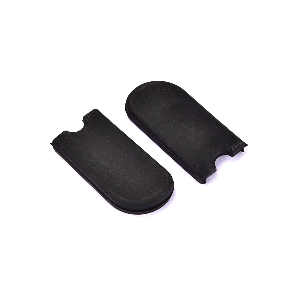 

2Pcs Saxophone Thumb Rest Cushion Durable Rubber Protect Hands Instrument Ideal Replacement Accessory Clarinet Thumb Rest