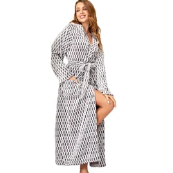 RONGTAI Womens Checkered Hooded Bathrobe Ladies Fleece Plush Warm Long Robes Fleece Nightgown Sleepwear