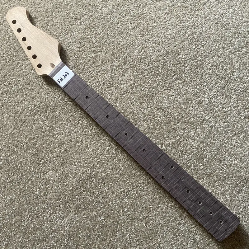 FN202 ST Guitar Neck Right Hand Version Unfinished No Frets DIY Replace Guitar Parts Raw Materials with Damages Special Sales