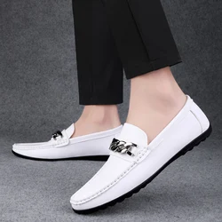 Black and white men's loafers Fashionable minimalist design style Outdoor leisure business and party office lightweight shoes