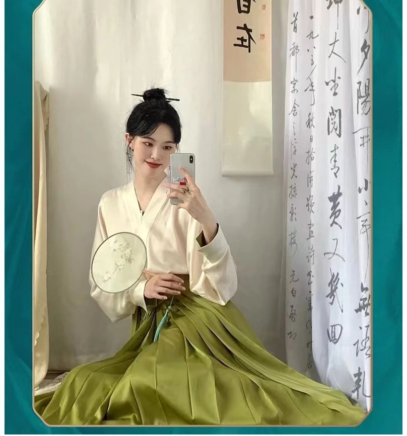 Green Hanfu female daily Chinese wind improved adult Xianqi V-neck open fork pleated skirt full spring and autumn