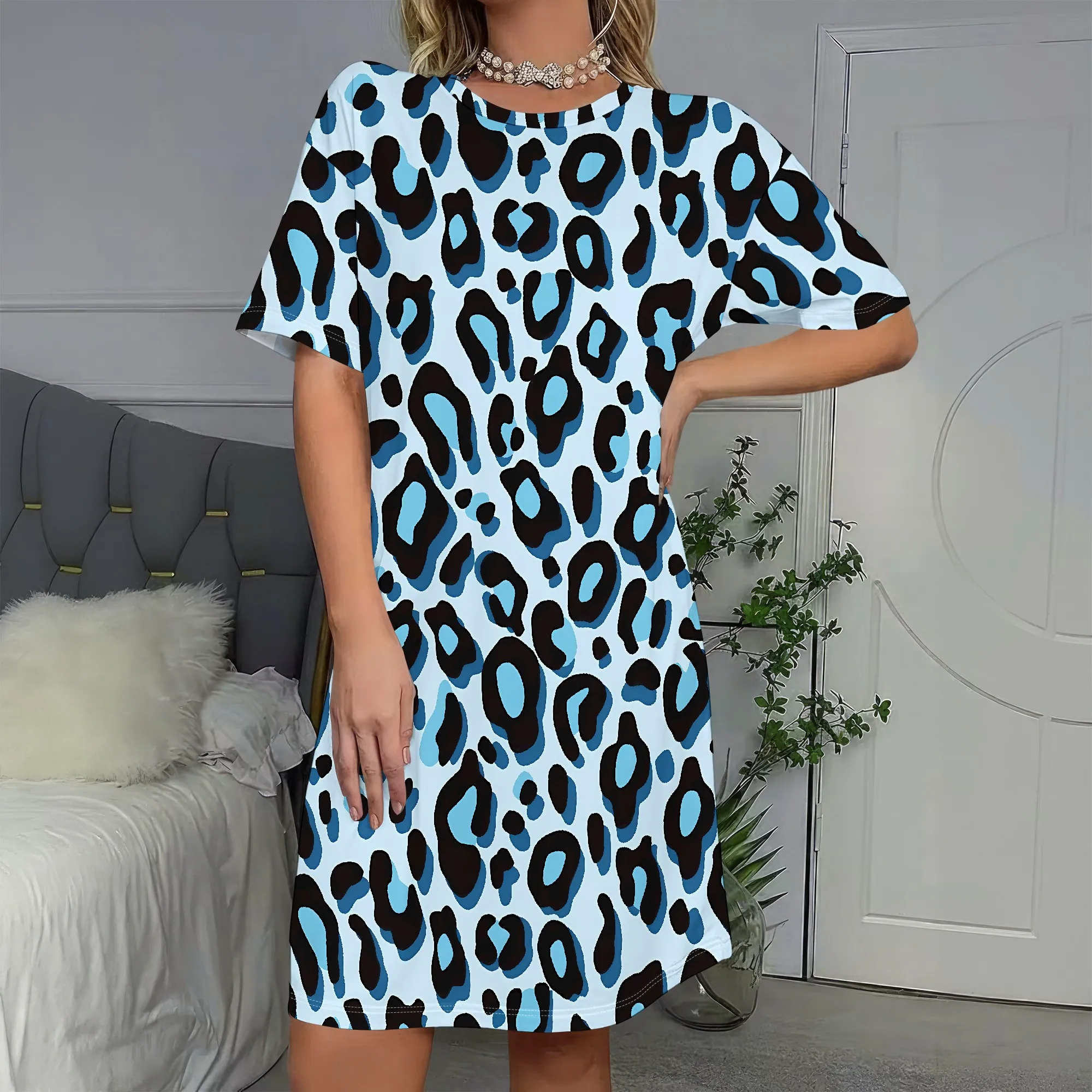 

Blue Leopard Print T-Shirt Dress, Casual Short Sleeve A-Line Mini Dress for Women, Summer Beach Vacation Wear, S-2XL