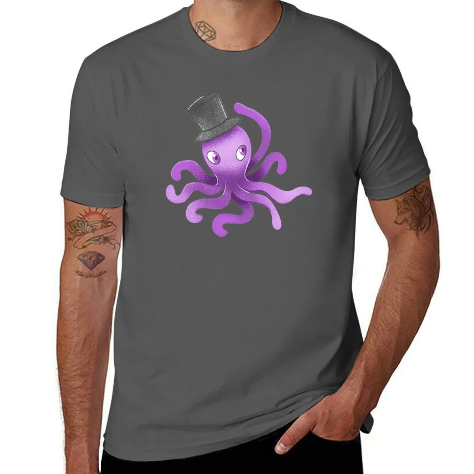 

(hand purple drawn) top a octopus Ocean in kids - hat T-Shirt Basic Regular Fit Casual T-Shirt