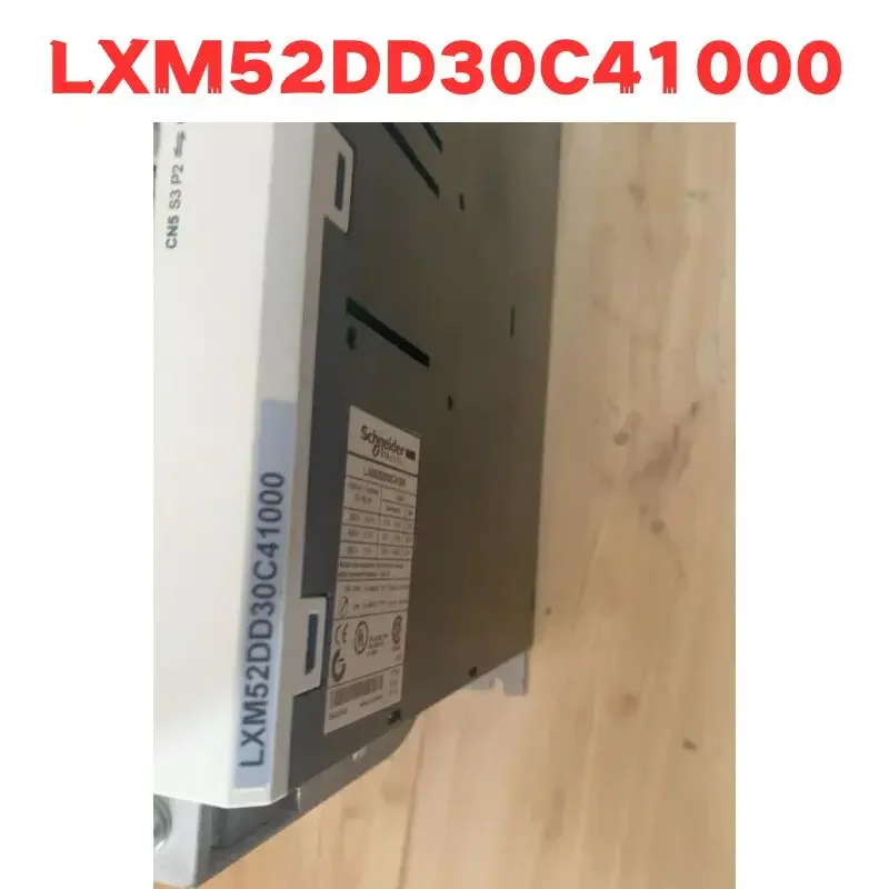 Servoaccionamiento usado LXM52DD30C41000 probado OK