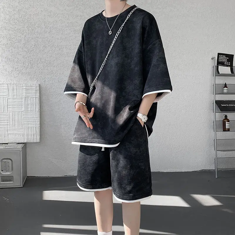 T-shirt set da uomo T-shirt girocollo ampia stampata da uomo Pantaloncini in vita elastica Set Summer Casual Comodo abbigliamento da spiaggia Streetwear