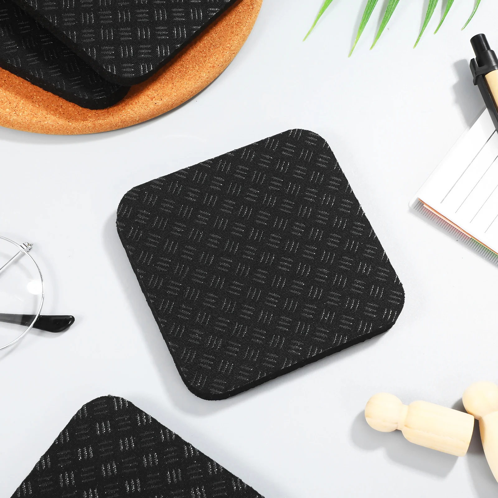 

4pcs Anti Slip Treadmill Pad Wear Resistant Pu Mat For Under Treadmill Exercise Bike Elliptical On Hardwood Tile Carpet Floor