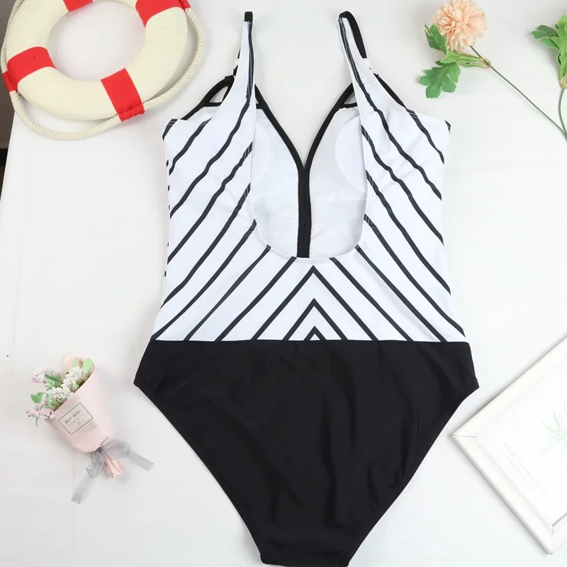 2025 섹시 원피스 슬림 수영복 여성용 스트라이프 루치드 배 컨트롤 모노키니 블랙 푸쉬업 패드 백리스 수영복