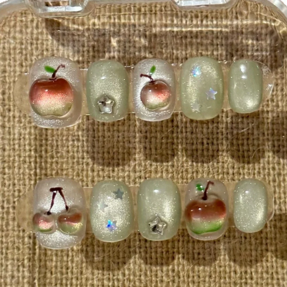 

10pcs Short Round Handmade False Nail Datachable Fruit Diamond Design Nails Tips Cat's Eye Press on Nails Art Fake Nail Finished
