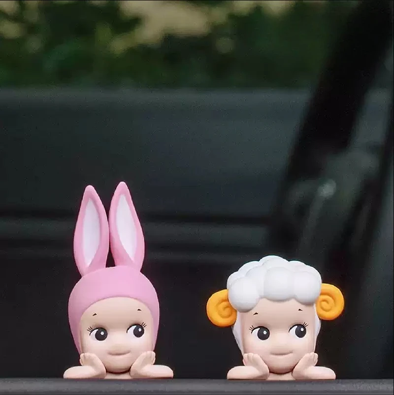 

Hot Sale Angel Hippers Surprise Box Cute Cartoon Sonnyeds Doll Pendant Computer Rabbit Phone Car Decoration Toy