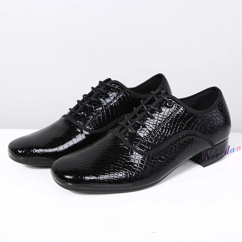 Classic Fashion 3CM Low Heel Latin Dance Shoes Men Black Professional Ballroom/Outdoor Salsa Shoes Patent Leather Plus Size