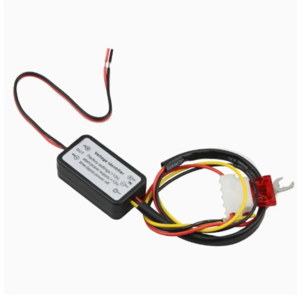LED Controller for 12-18V Vehicles Featuring Automatic Operation and Light-Level Adjustment Based on Dashboard Illumination