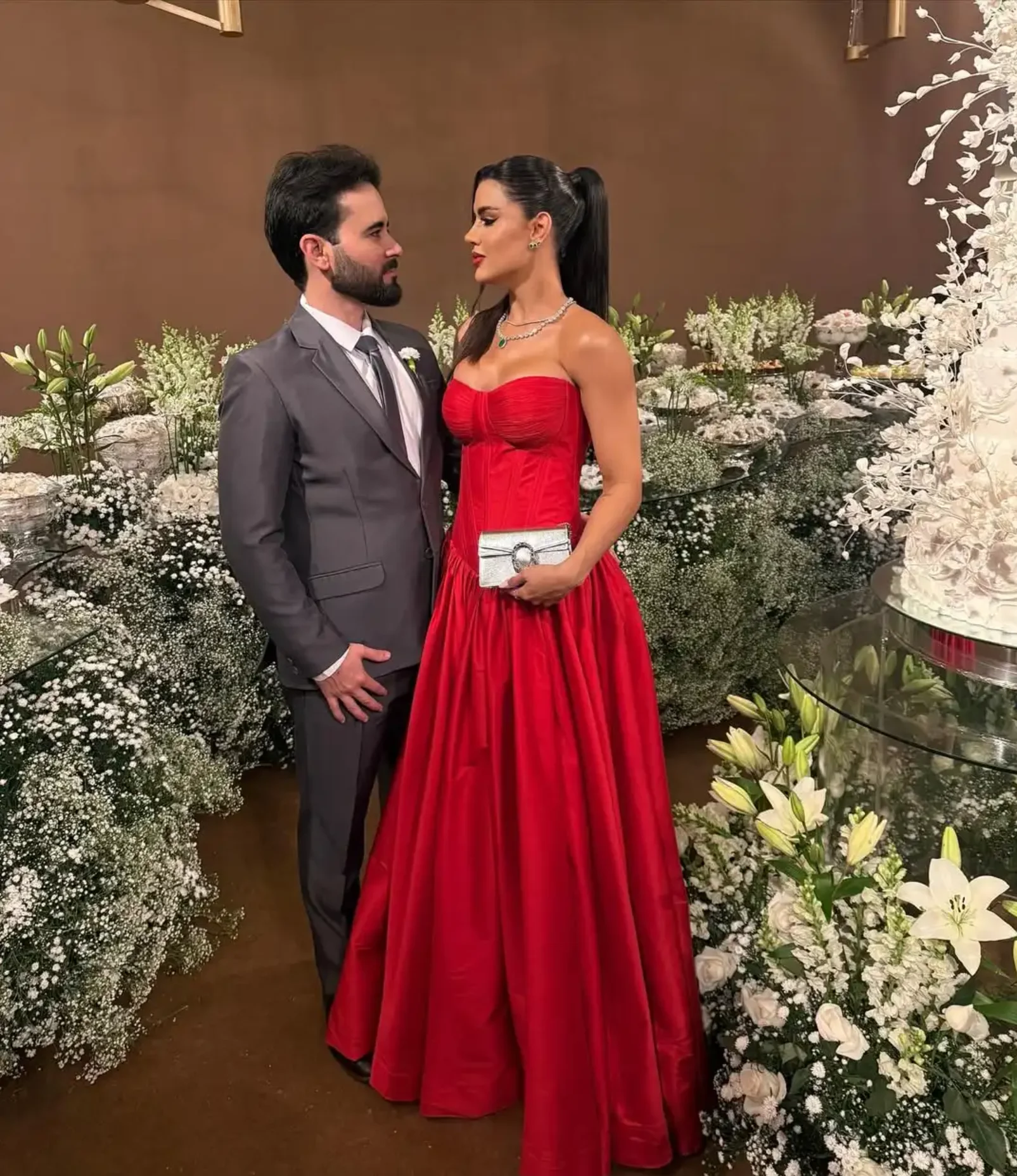 

Customized Red Sleevesless Prom Dresses Pleated Strapless Formal Women Evening Dresses Floor Length Party Dress