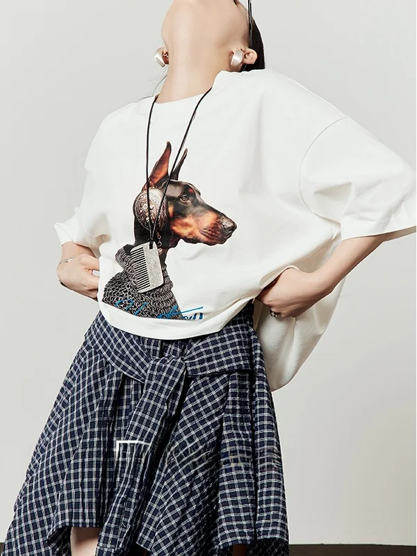 

Белый свободный комплект из двух предметов: футболка с круглым вырезом и коротким рукавом и шорты для женщин, летний, новый, с принтом, повседневный, модный, от Zhou Li Wu