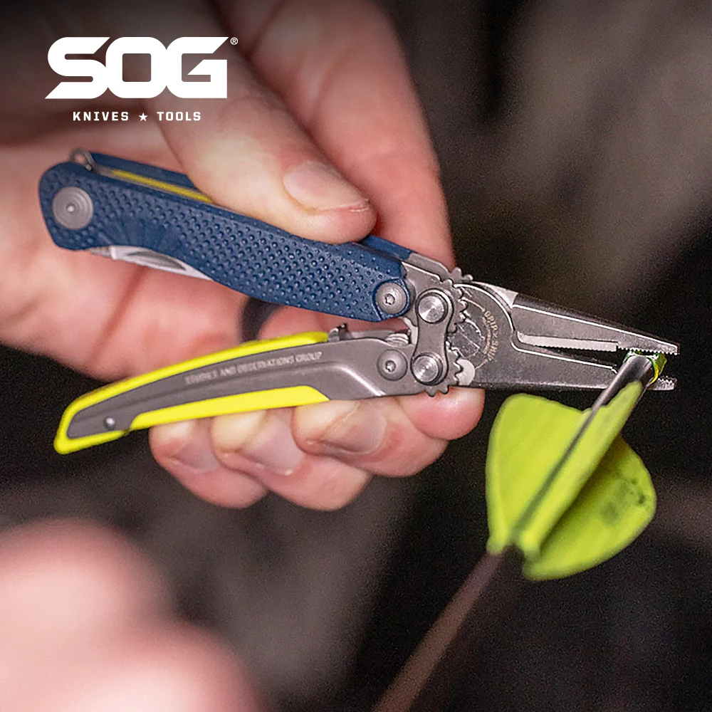 SOG 5 In 1 Mini Compact Multitool Pliers Lightweight EDC Pocket Knife Hunting Fishing Camping Supplies Micro Tools equipment