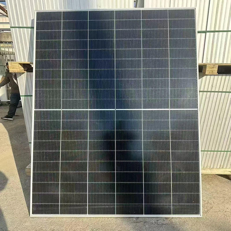 Used Canadian Solar 640W 650W monocrystalline N-type solar panel 120 half cell Monofacial photovoltaic power generation panel