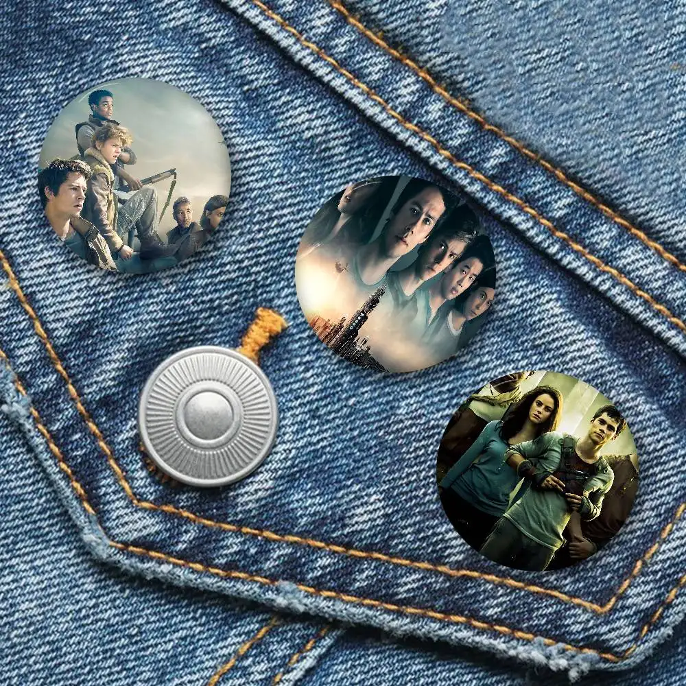 Movie Series The Maze Runner Creative Tinplate Soft Button Pins Animal Icon Brooch Lapel Backpack Badge Accessories Pin