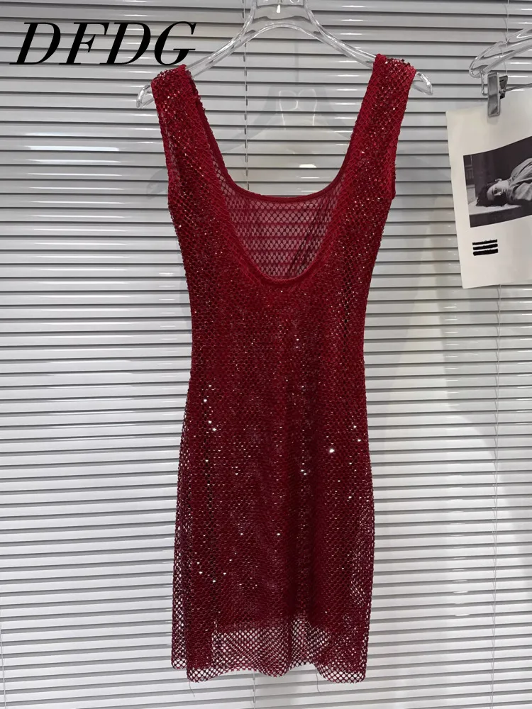 

DFDG Women's Spring Summer Burgundy Sequin Sleeveless Bodycon Mini Dress Square Neck Clubwear 2026 Trendy Feminine Fashion Dress
