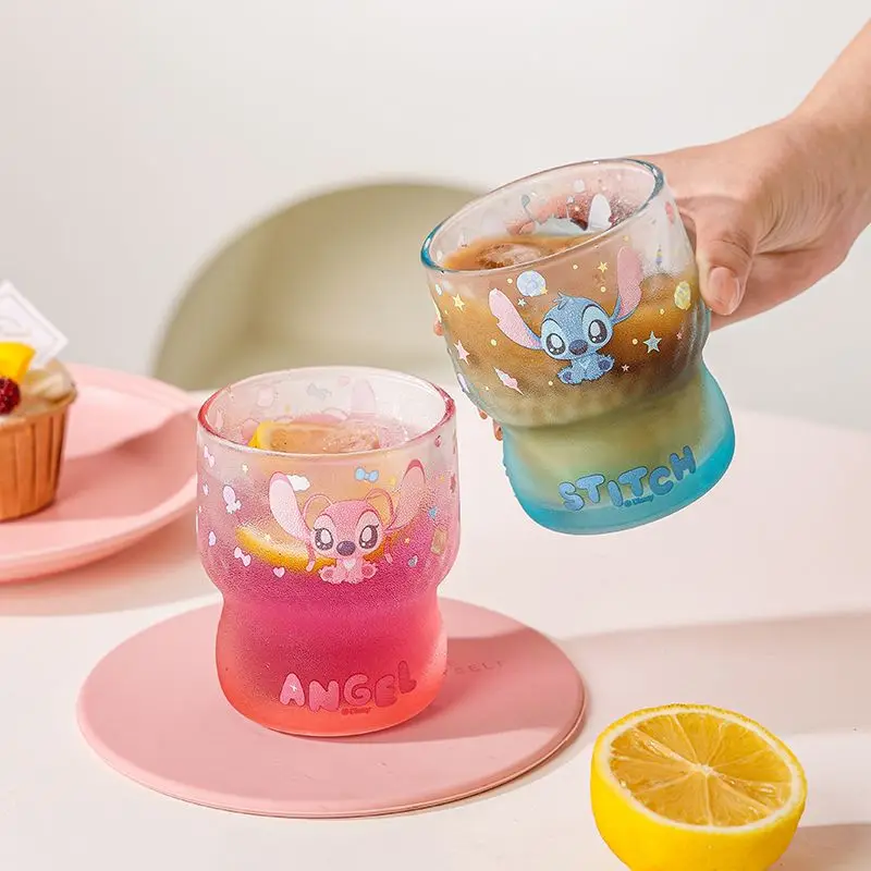 Disney Stitch-taza de Agua de Cristal para parejas, vaso Kawaii de caartoon para zumo casero, bebida fría de aspecto alto, regalo de cumpleaños de