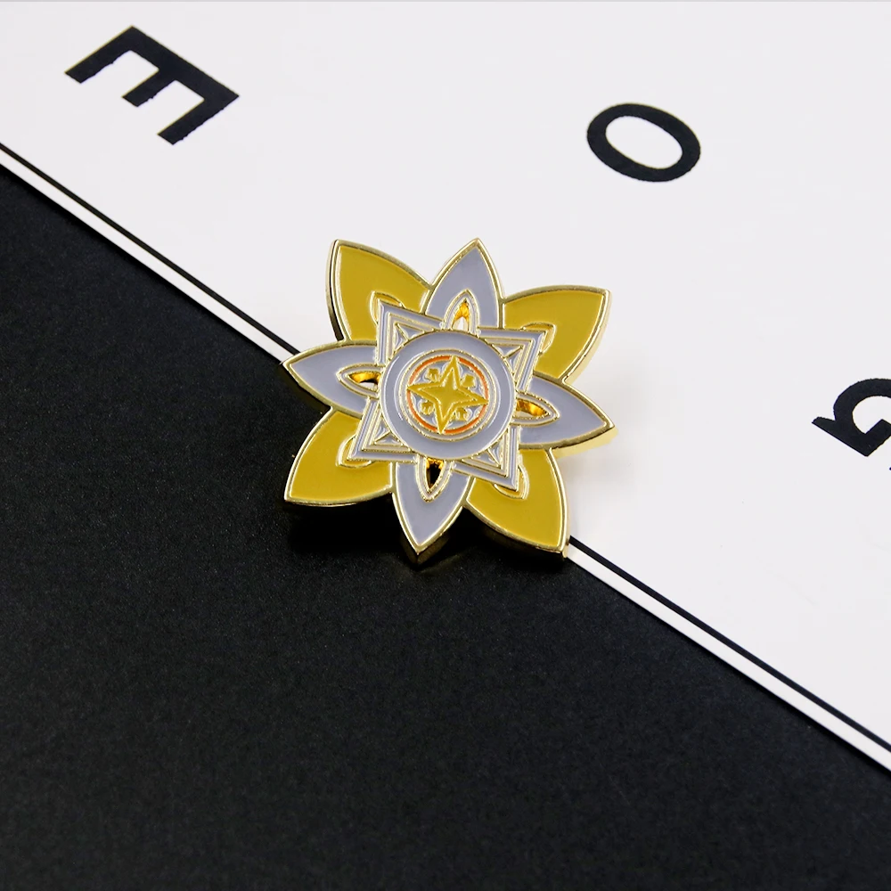 Genshin Impact Albedo's Solar Isotoma Pins Brooch Albedo Geo Flower Badge Brooches for Women Men Lapel Pin Jewelry