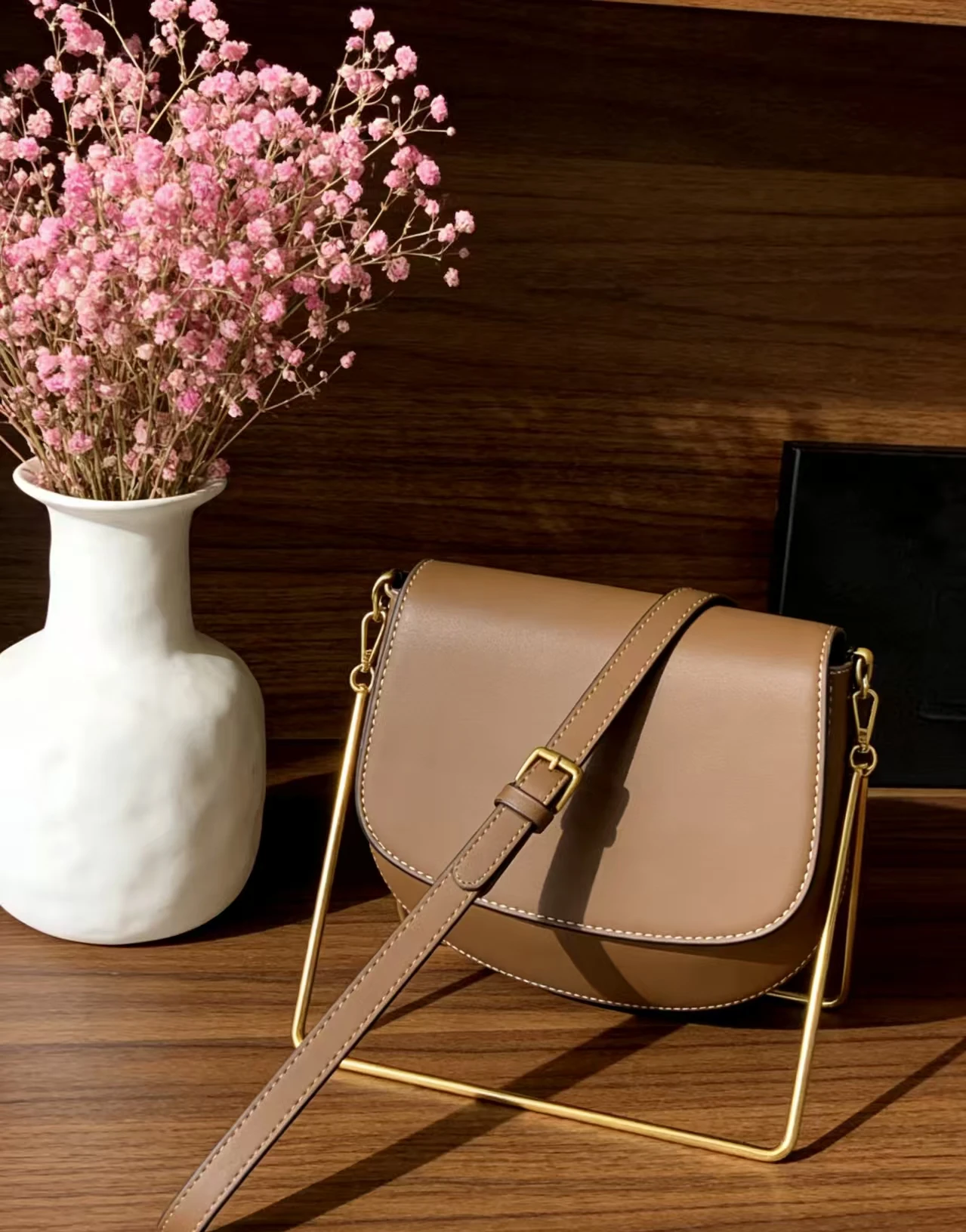 

Повседневная женская сумка на одно плечо из натуральной кожи в стиле ретро, откидная крышка, седельная сумка из воловьей кожи, универсальный дизайн, женские сумки через плечо