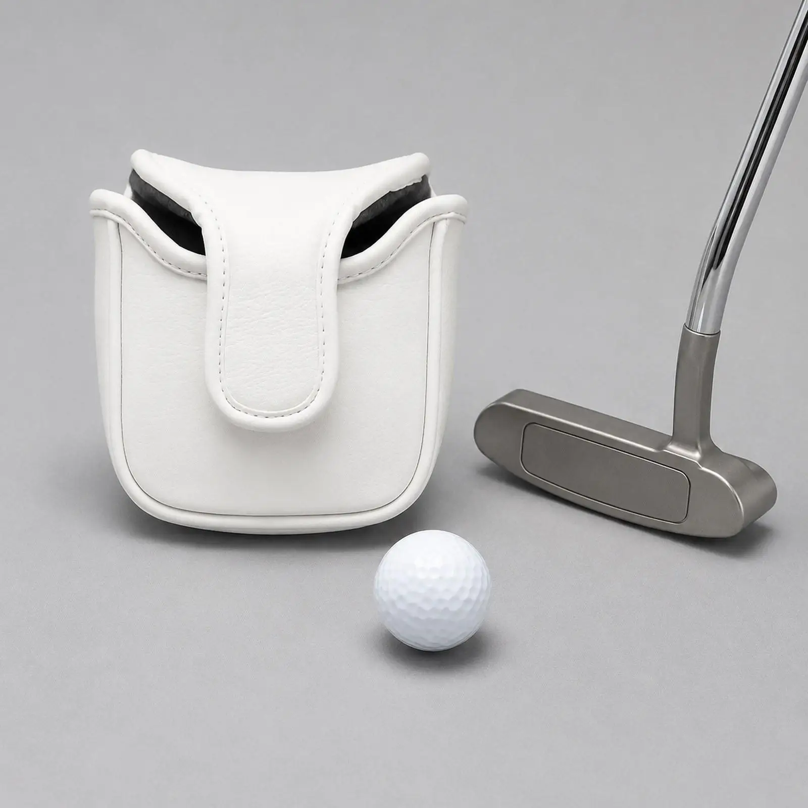 Golf Mallet Putter Cover Magnetischer PU-Leder Schlägerkopfschutz Wasserdichter Golf-Schutz für Outdoor-Training