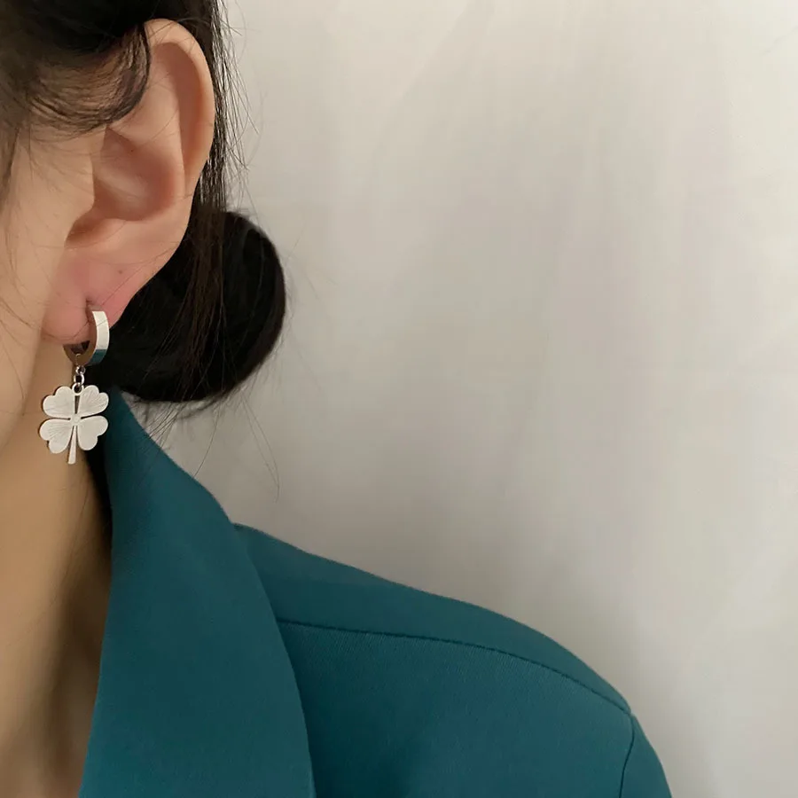 316l Stainless Steel Earrings 2025 Trend Classic Style Clover Shape Fashion Earrings Women\'s Jewelry Gift New
